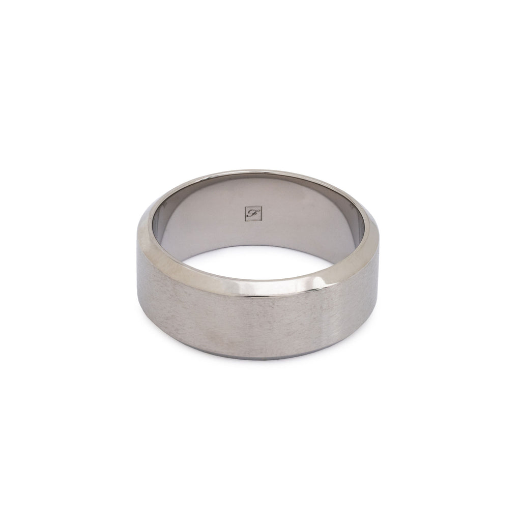 The Tungsten 8B (8mm Bevelled Ring)