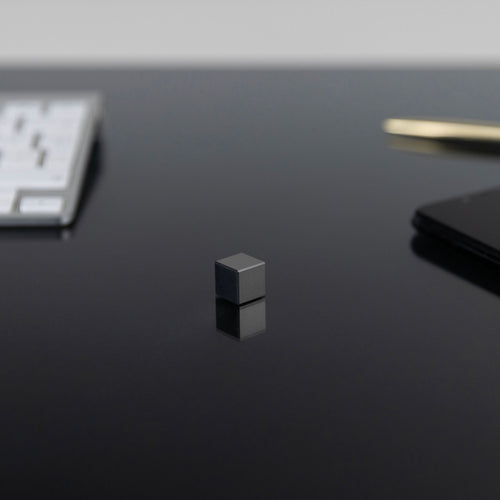 0.5-Inch Tantalum Cube (34g)